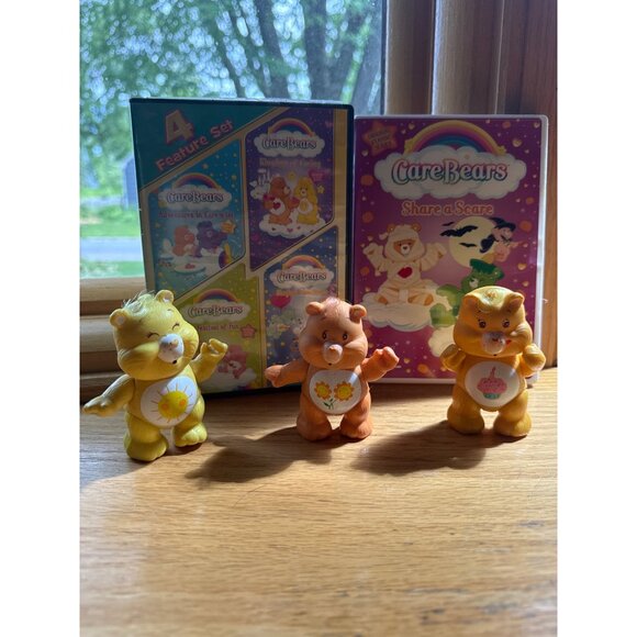Care Bears DVDs and Figure Set Share-A-Scare & More - Picture 1 of 8